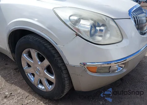 2010 Buick Enclave 1Xl z USA, uszkodzony, nr VIN 5GALRBED7AJ121891